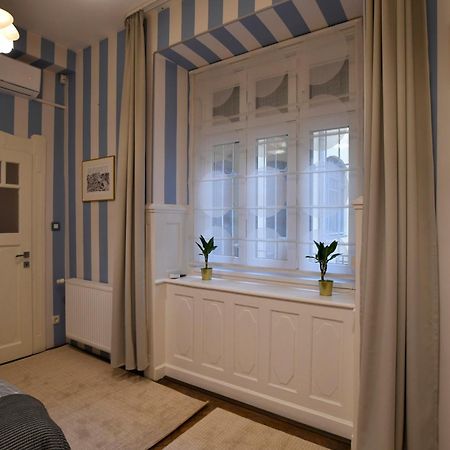 Apartamento Luxuryflat Near Centre On118 Sqm, 3Br,2Bth,8Bed,Ac Budapest Exterior foto