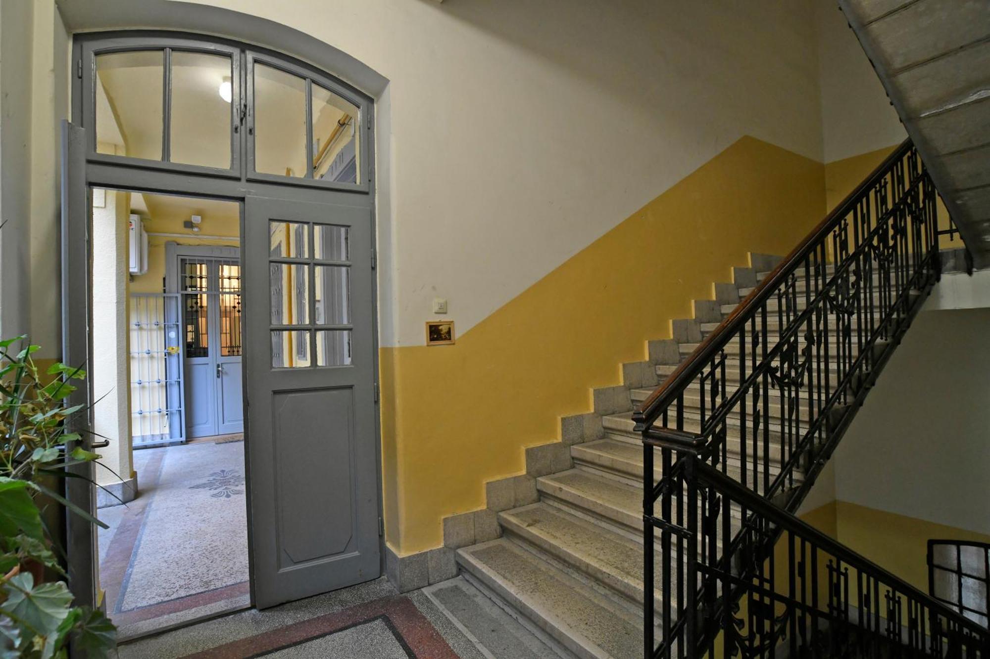 Apartamento Luxuryflat Near Centre On118 Sqm, 3Br,2Bth,8Bed,Ac Budapest Exterior foto